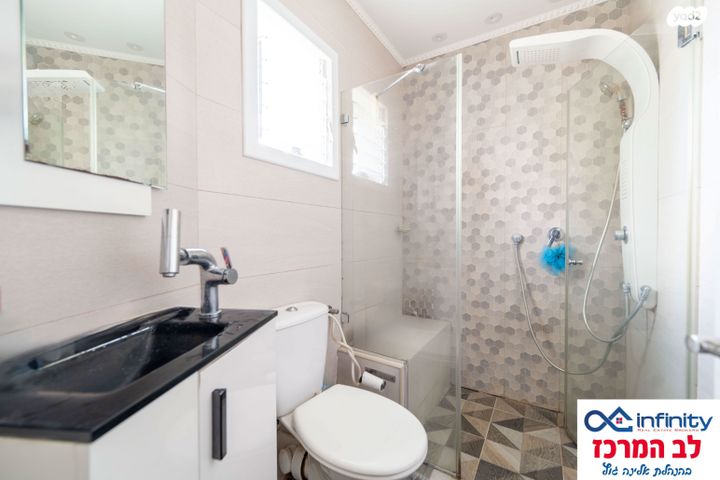 גג/ פנטהאוז, רוטשילד, לב המושבה / מרכז העיר, פתח תקווה