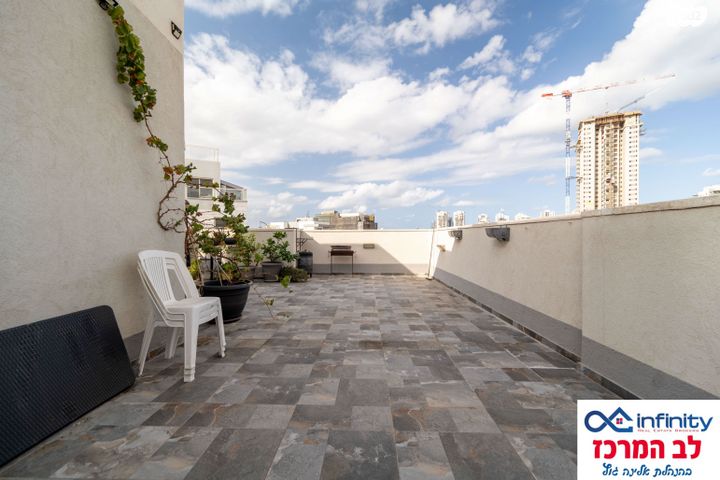 גג/ פנטהאוז, רוטשילד, לב המושבה / מרכז העיר, פתח תקווה