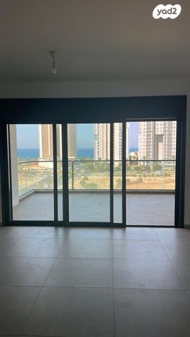 דירה, אמנון ליפקין שחק, נתניה