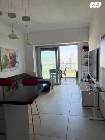 דירה, מונטיפיורי, הרכבת, תל אביב יפו