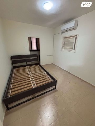 דירה, ראשונים, ראשון לציון