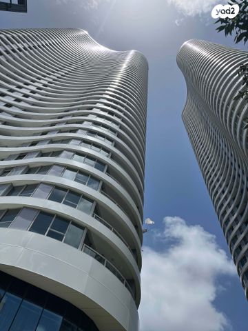 גרציאני יצחק 4