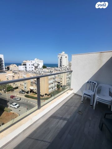 גג/ פנטהאוז, הגבול רוטשילד, בת ים