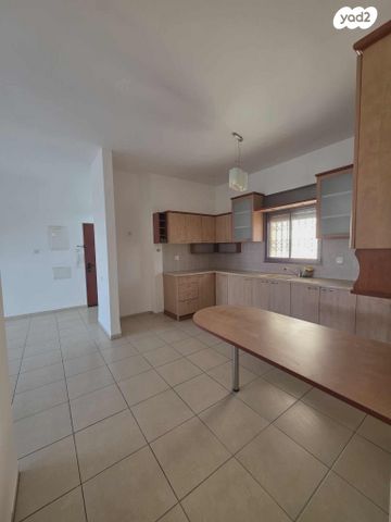 דירה, חטיבת גבעתי, רמת רבין, כרמיאל