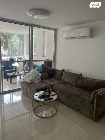 דירה, חזקיה המלך, רובע י"ג, אשדוד