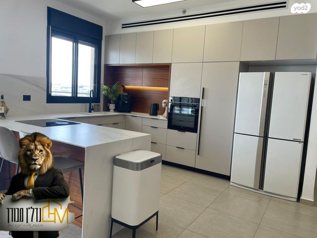 דירה, יהושוע אזולאי 8, נווה שרון / שער העיר, נתיבות