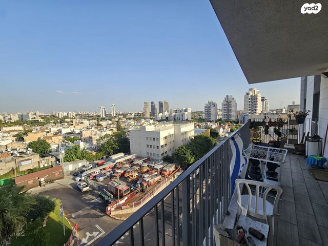 דירה, אריה בן אליעזר, נווה רם, שיכון מזרחי, רמת גן