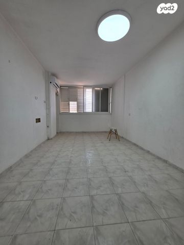 משה חיים שפירא 13