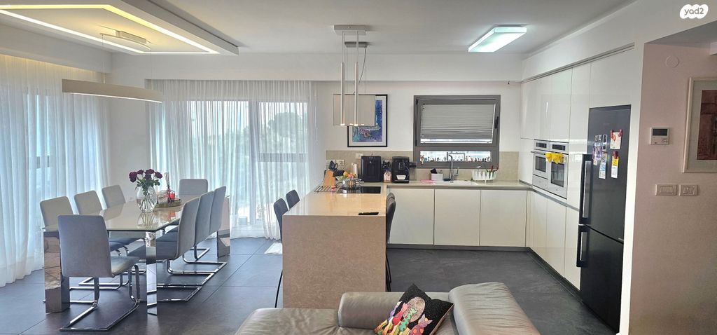 דירה, סביוני הכרמל, חיפה