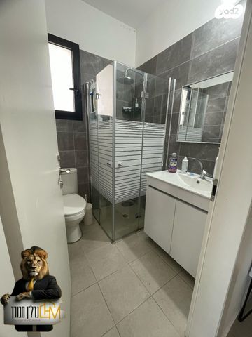 דירה, יהושוע אזולאי 8, נווה שרון / שער העיר, נתיבות