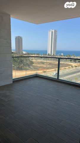 דירה, אמנון ליפקין שחק, נתניה