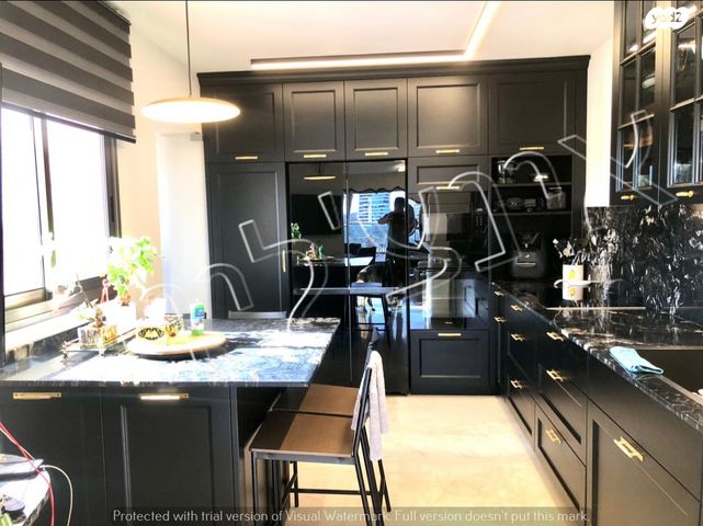 דירה, מיכאל נאמן, גלילות, תל אביב יפו