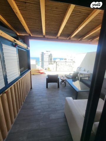 גג/ פנטהאוז, הגבול רוטשילד, בת ים