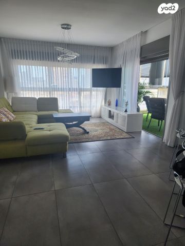 דירה, סוקולוב, נחלת גנים, רמת גן