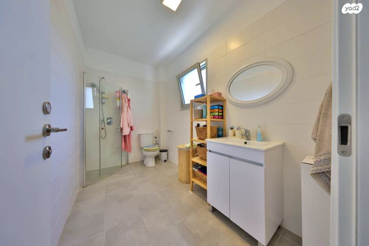 דירה, עפרה חזה 8, משכנות האומנים, קרית מוצקין