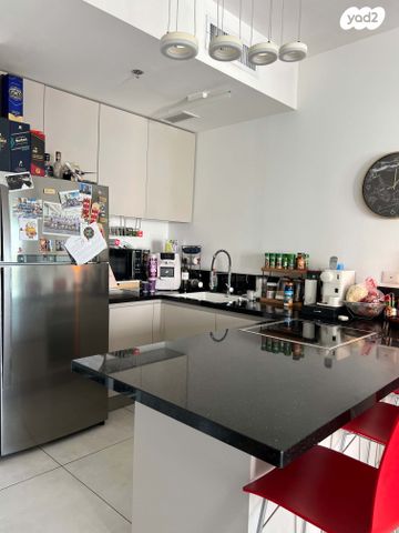 דירה, מונטיפיורי, הרכבת, תל אביב יפו