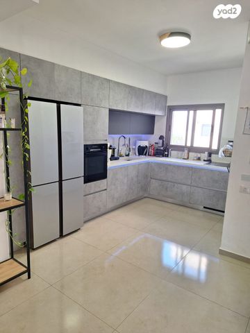 דירה, אשכולית 10, רמות הרכס, באר שבע