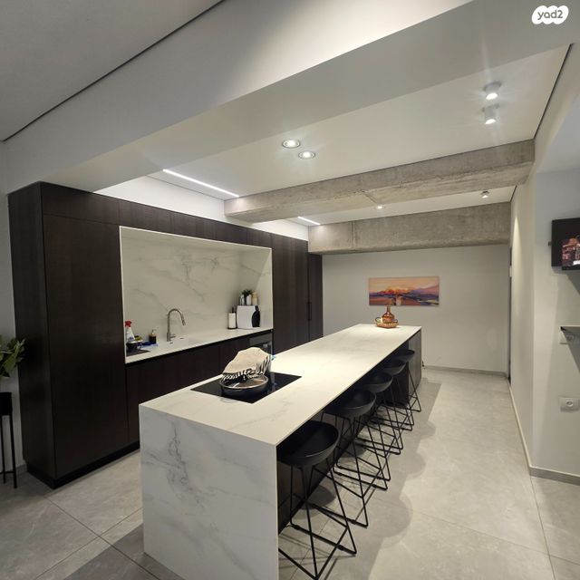 דירת גן, גרשון אבנר, ארמון הנציב, תלפיות מזרח, ירושלים