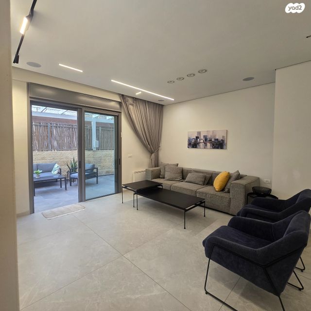 דירת גן, גרשון אבנר, ארמון הנציב, תלפיות מזרח, ירושלים