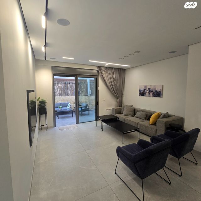 דירת גן, גרשון אבנר, ארמון הנציב, תלפיות מזרח, ירושלים