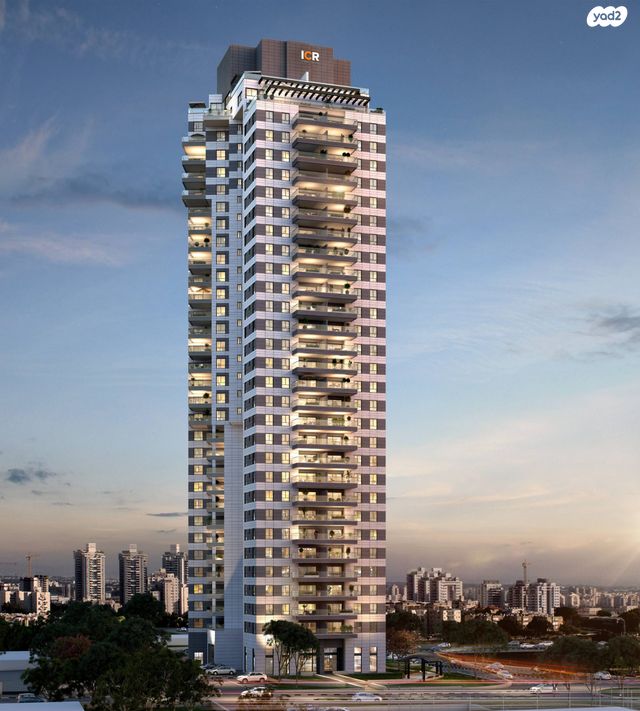 דירה, אמנון ליפקין שחק, נתניה