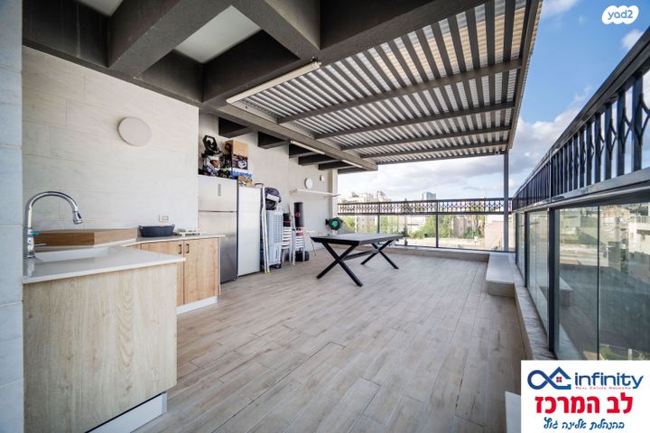 גג/ פנטהאוז, זפרן, עין גנים, פתח תקווה