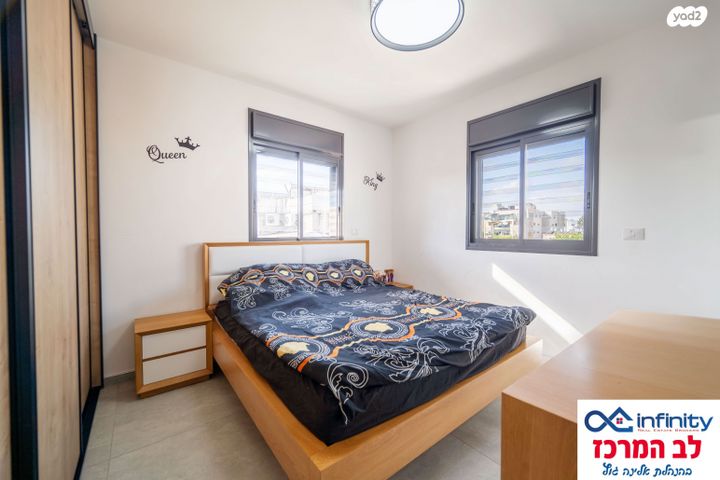 גג/ פנטהאוז, זפרן, עין גנים, פתח תקווה