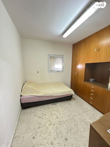 דירה, הגאון אליהו 16, מרום נווה, רמת יצחק, רמת גן