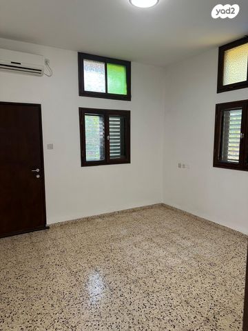 דו משפחתי, פוריה עילית