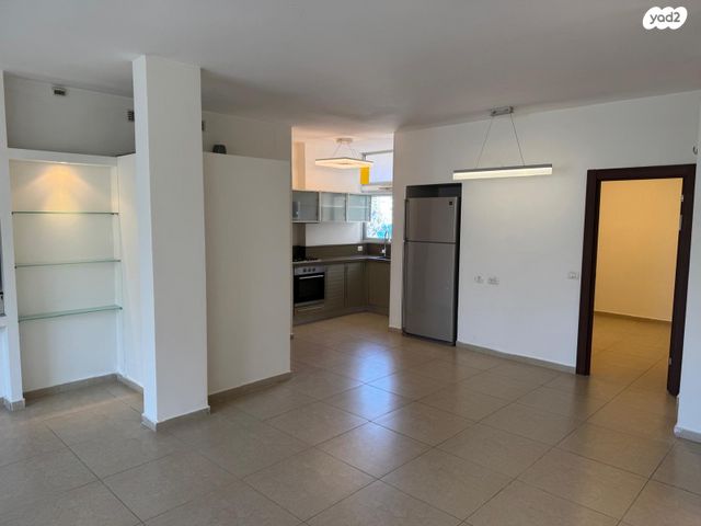 דירה, ליפסקי, הצפון החדש - כיכר המדינה, תל אביב יפו