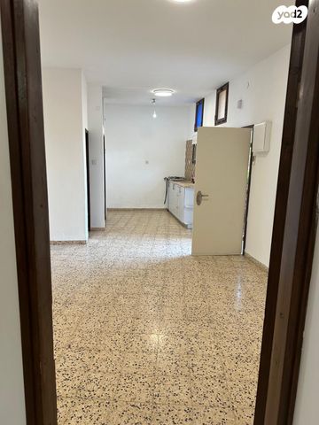 דו משפחתי, פוריה עילית