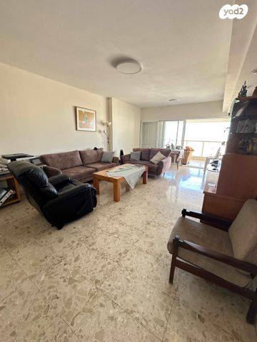 הגאון אליהו 16