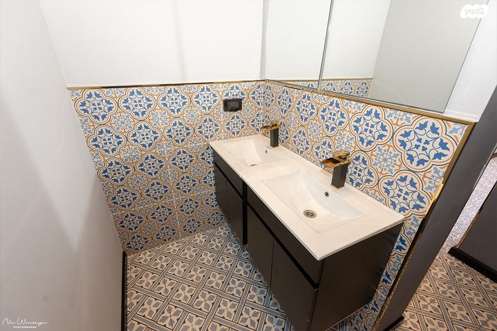 משרדים, הנמל 27, שער פלמר, תחנת רכבת השמונה, חיפה