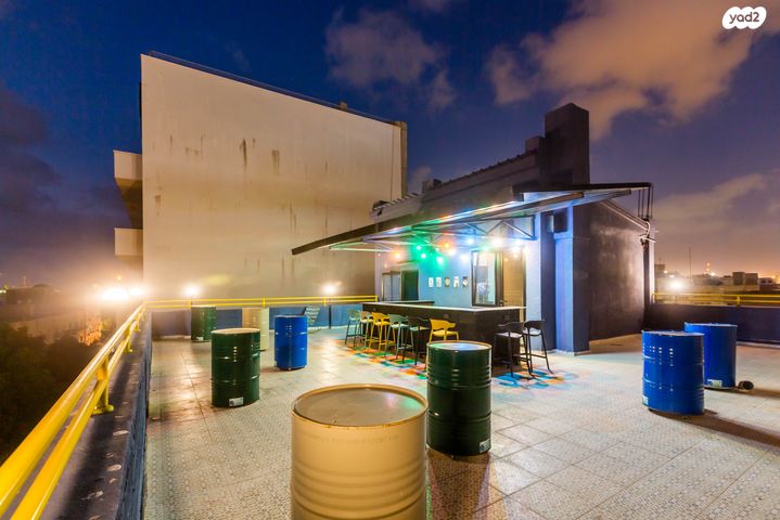 משרדים, הבנקים, שער פלמר, תחנת רכבת השמונה, חיפה