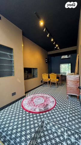 משרדים, הבנקים, שער פלמר, תחנת רכבת השמונה, חיפה