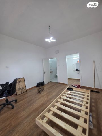 קליניקות, שדרות וייצמן 26, מרכז העיר, סביניה, הוותיקה, קרית ביאליק