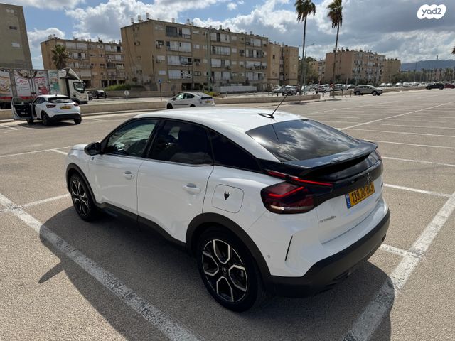 מודעת רכב סיטרואן e-C4