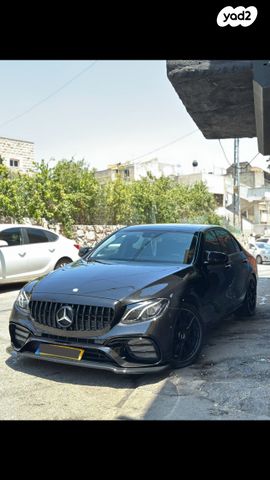 מודעת רכב מרצדס-בנץ E-class