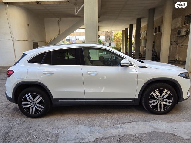 מרצדס-בנץ EQA