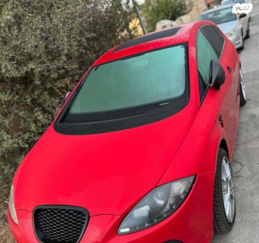 מודעת רכב סיאט לאון