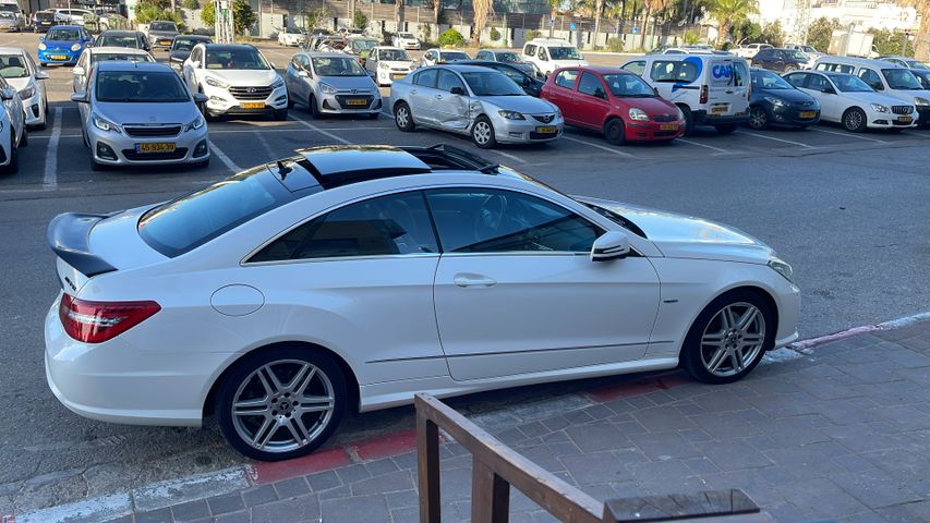 מרצדס-בנץ E-class