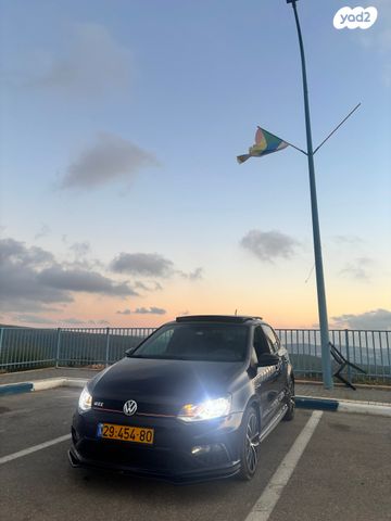 פולקסווגן פולו 