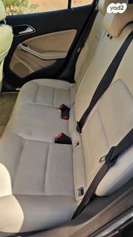 מרצדס-בנץ GLA