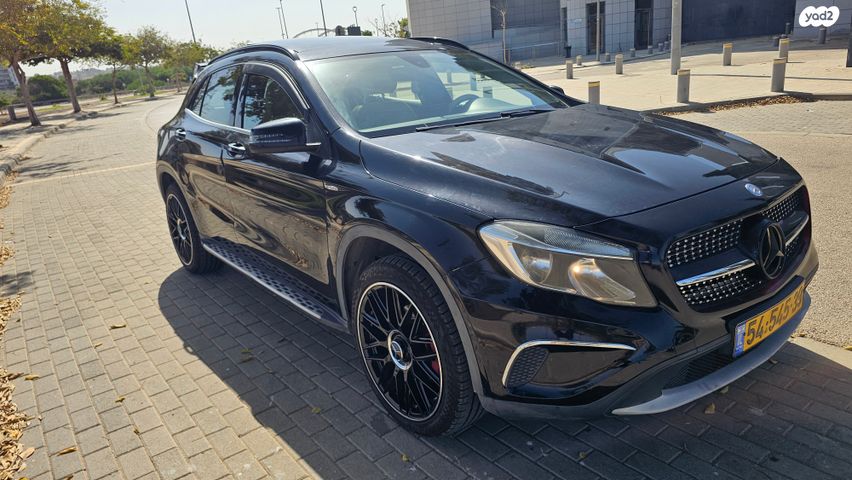 מודעת רכב מרצדס-בנץ GLA