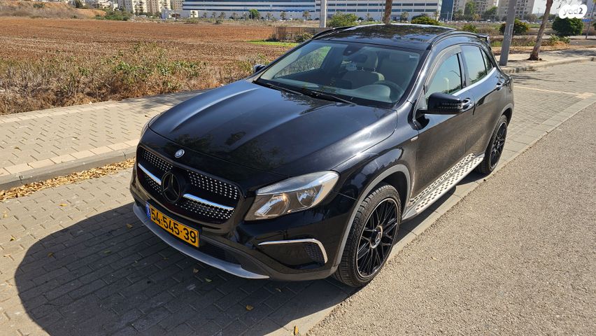 מרצדס-בנץ GLA