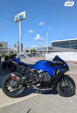 ימאהה YZF-R1