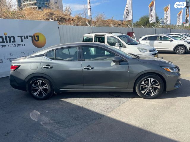 ניסאן סנטרה