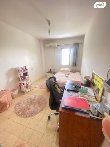 דוד רזיאל 21