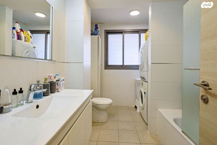 דירה, יהודה הלוי 18, שיכון רסקו, קרית אונו