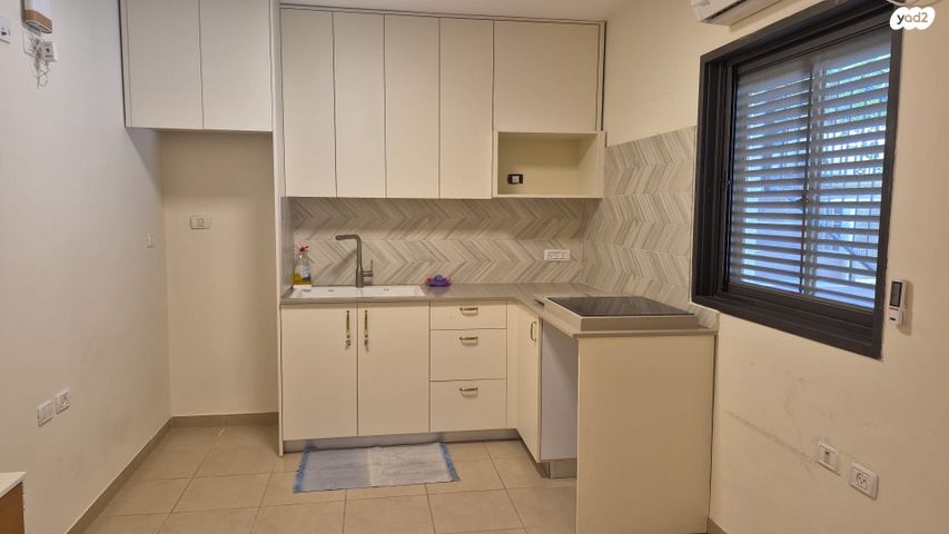 יחידת דיור, מנורה 22, כפר האורנים, כפר האורנים